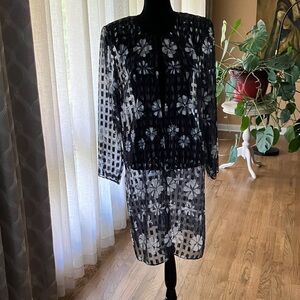 VTG R&M Richards By Karen Kwong Sheer Black White Floral Open Front Duster Y2K